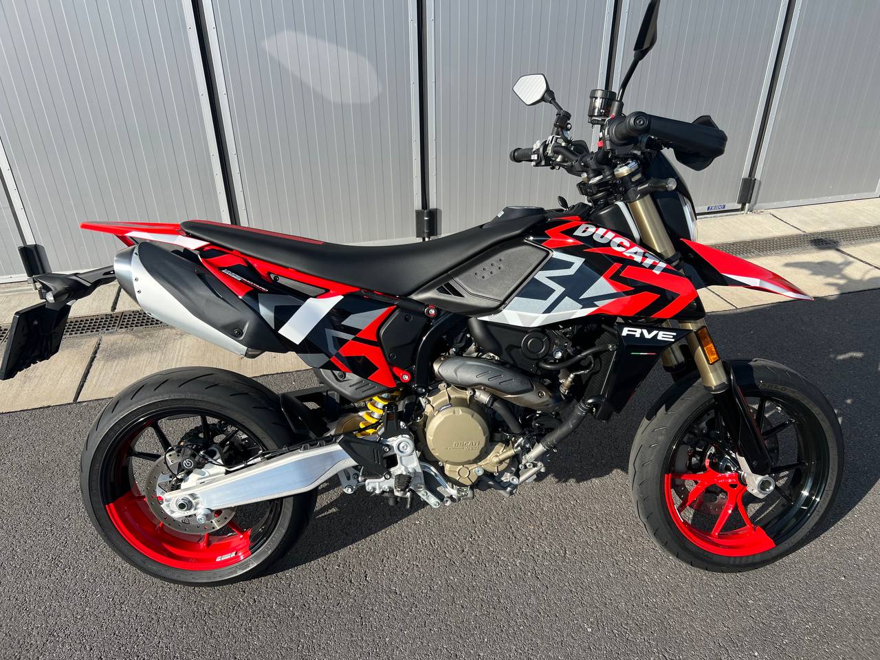 DUCATI HYPERMOTARD 698 MONO