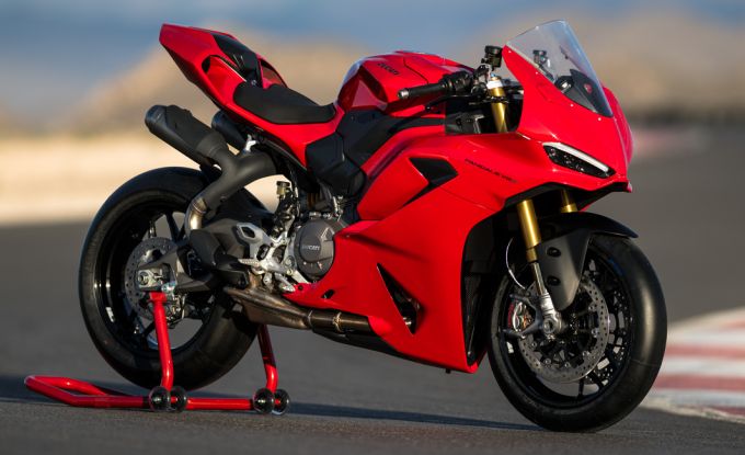 Panigale V2