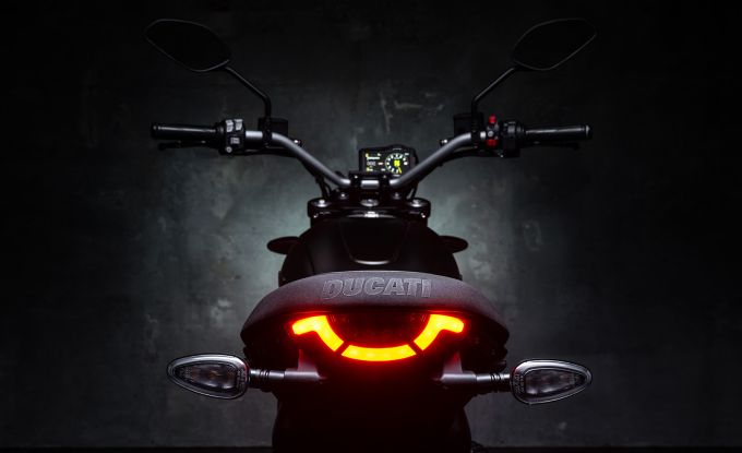 SCRAMBLER ICON DARK