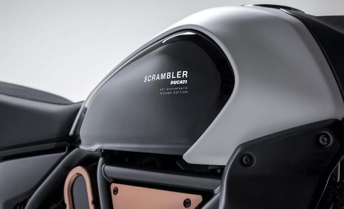 SCRAMBLER 10° ANNIVERSARIO RIZOMA EDITION